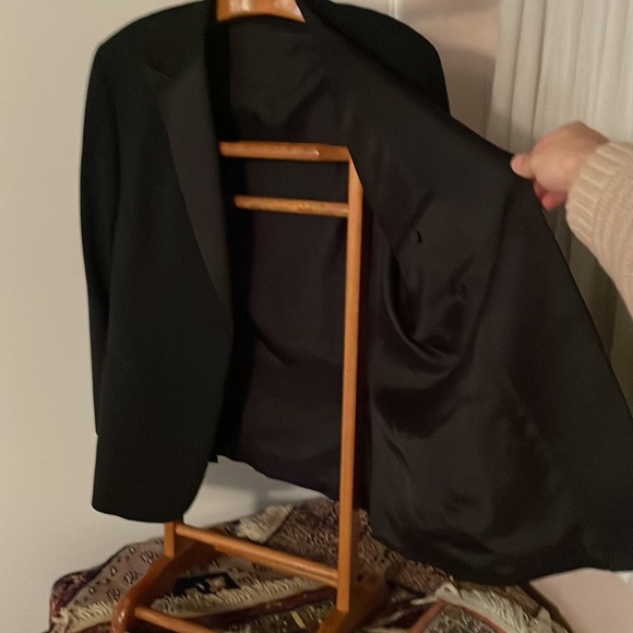 Coppley for Harry Rosen Size 48 drop 6 single breasted peak lapel Tuxedo. - Picture 8 of 11